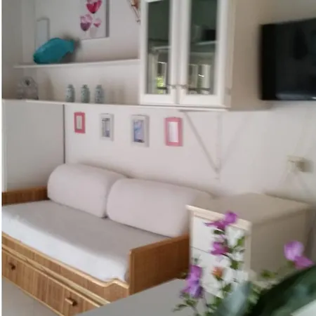 Delle Rose Apartment Porto Taverna